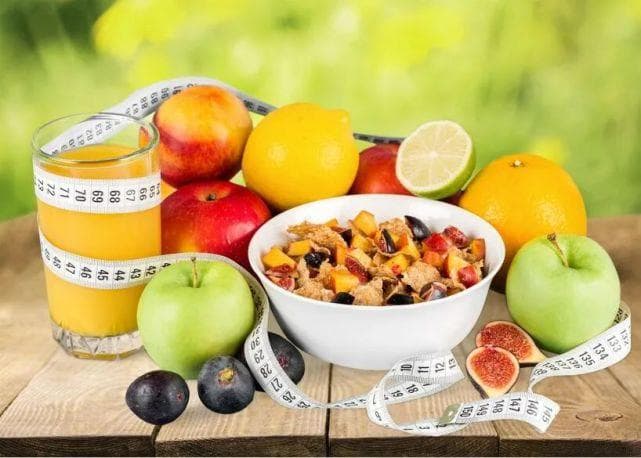 血脂高了三餐怎么吃？中国权威指南：这份食谱合辑请收下